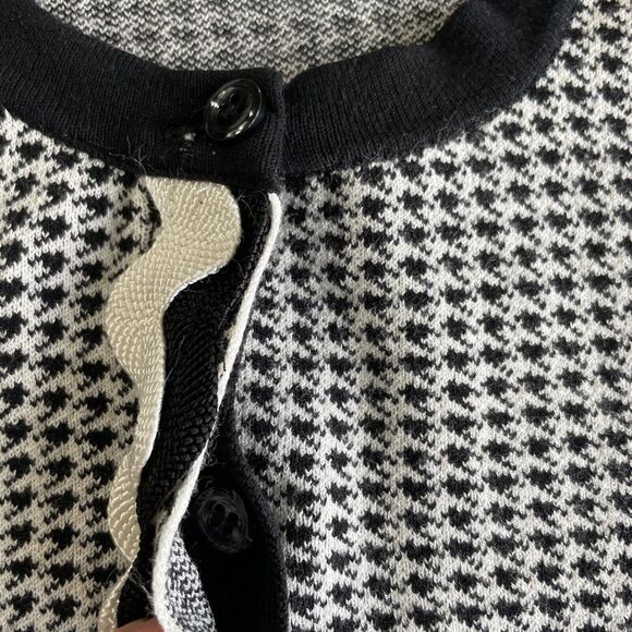Ann Taylor Cardigan Sweater Black White Houndstooth Hidden Button Up Womens SP - Picture 4 of 11